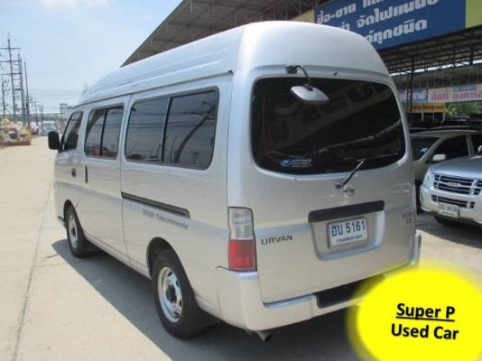 nissan urvan 3.0 DI GX MT ปี2011 สีบรอนซ์