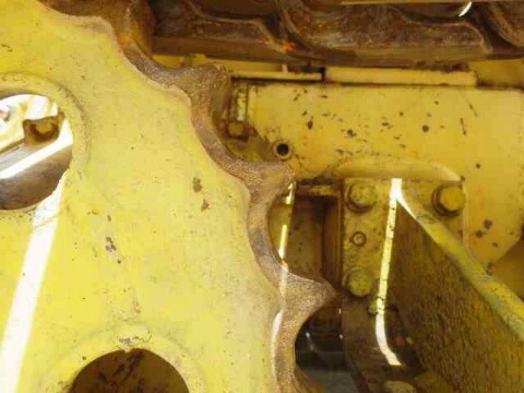 รถดันดิน D20P-6-68523 รถดันดิน D20P-6-68523