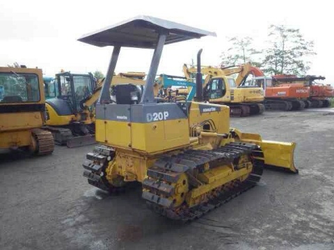 รถดันดิน D20P-6-68523 รถดันดิน D20P-6-68523