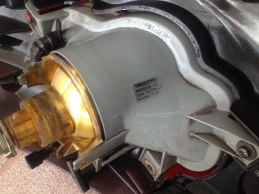 กันชนหน้า VOLVO V70 มีสปอร์ไลท์ครบของเก่าญี่ปุ่นสภาพสวย