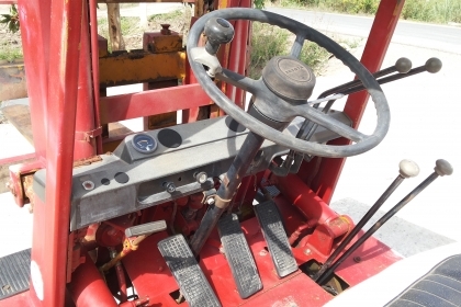 ขายด่วนรถยก TOYOTA3FG 2.0ตัน เสาสูง3เมตรเสาคู้รถนอกนำเข้ายังไม่เคยใช้งานในเมืองไทยเลยรถพร้อมใช้ขายถูกๆ