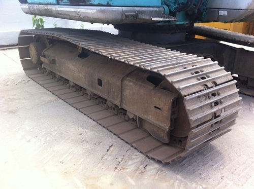 ขาย Kobelco SK100-2 เก่านอกพร้อมใช้งาน ราคาเป็นกันเอง ติดต่อ 098-246-3778 , 089-062-8275 น๊อค