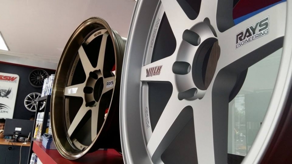 ล้อใหม่ TE37 ก้านตรงขอบ20 กว้าง10 นิ้ว 6รู139.7 วงละ 7500