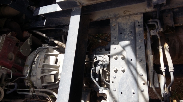 อยากแลก 6 ล้อตู้ยาว 7 เมตรคับ หรือ ขายดาวน์ 330,000