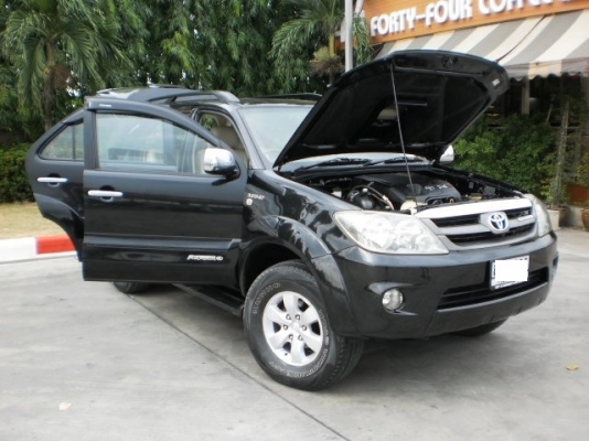 TOYOTA FORTUNER 4WD ตัวถังสวยจัด ไม่เคยชน ไม่มีน้ำท่วม TOYOTA FORTUNER 4WD ตัวถังสวยจัด ไม่เคยชน ไม่มีน้ำท่วม