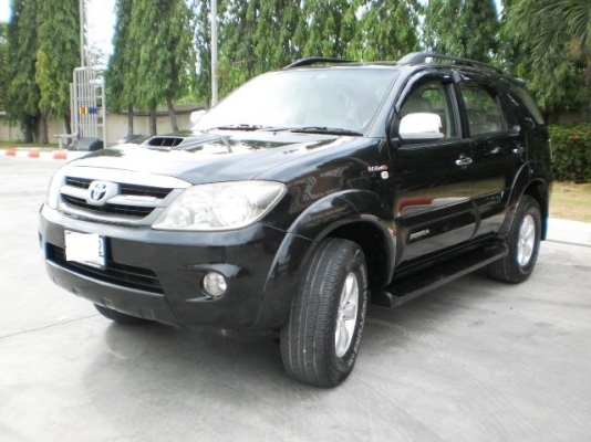 TOYOTA FORTUNER 4WD ตัวถังสวยจัด ไม่เคยชน ไม่มีน้ำท่วม TOYOTA FORTUNER 4WD ตัวถังสวยจัด ไม่เคยชน ไม่มีน้ำท่วม