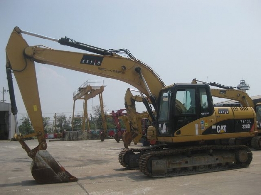 ขายด่วน รถขุดมือสอง ขายด่วน รถขุดมือสอง