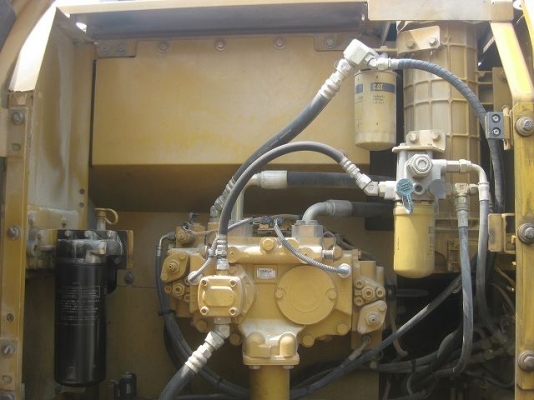 ขายด่วน รถขุดมือสอง ขายด่วน รถขุดมือสอง