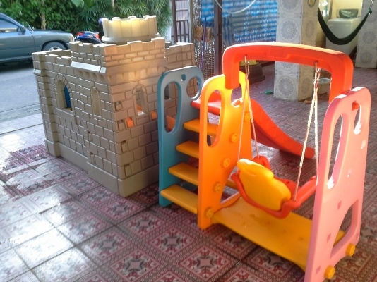 ของเล่นเด็ก สภาพดีซื้อมาสองหมื่นกว่าขายรวมถูกๆ