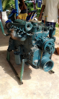 ขายเครื่องยนต์ hino ec100