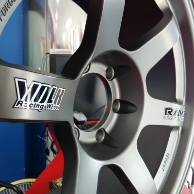 ขายล้อใหม่ TE37 SUV ขอบ18 กว้า9 นิ้ว 6รู139.7