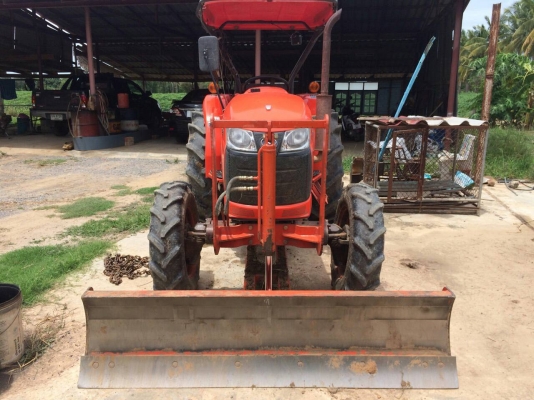 คูโบต้าL4708พร้อมใบมีดผานโรตารีอุปกรณ์3อย่างครบเลยครับ