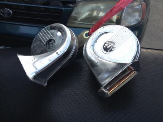 แตรหอยโข่ง ดังๆ พร้อมส่ง