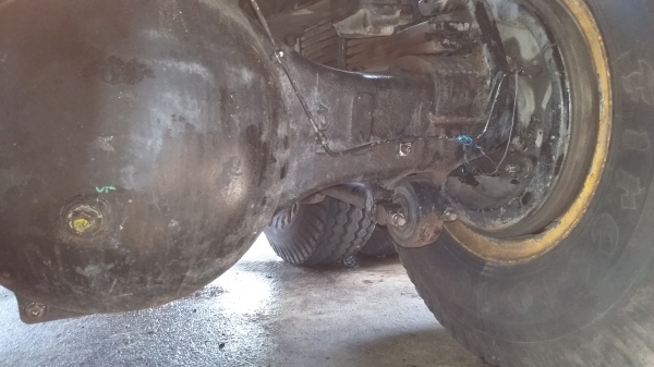 ขายรถ 10 ล้อ ดั้มสองเพลา ฮีโน่ เมก้า 220 ปี 48 ดั๊มดิน  สนใจ 0817368589