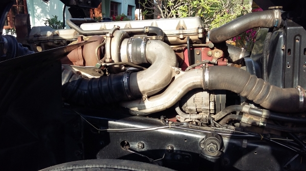 ขายรถ 10 ล้อ ดั้มสองเพลา ฮีโน่ เมก้า 220 ปี 48 ดั๊มดิน  สนใจ 0817368589