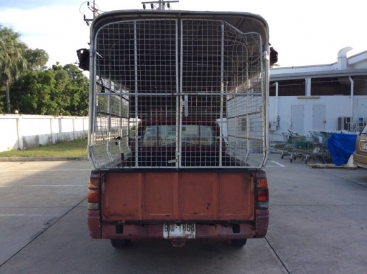 ขายรถ อีซูซุ มังกรตอนเดียว ปี96 เครื่องเดิม 2.5 เกียร์ธรรมดา ภายในสวยๆเดิมๆสะอาด เบาะหนังสวยไม่ขาด คอนโซลสวยเดิม แอร์เย็น วิทยุCD ไมล์ใช้ได้หมด ตัวถังเดิมๆซอกเดิมทั้งคัน สีซีด ห้องเครื่องเดิมๆสวยไม่มีชน ฝากระโปรงเดิม กันร้อนยังอยู่ คัสซีดี เครื่องแน่นๆ รถ