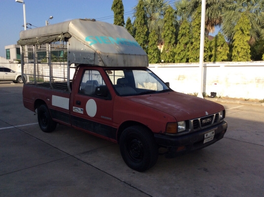 ขายรถ อีซูซุ มังกรตอนเดียว ปี96 เครื่องเดิม 2.5 เกียร์ธรรมดา ภายในสวยๆเดิมๆสะอาด เบาะหนังสวยไม่ขาด คอนโซลสวยเดิม แอร์เย็น วิทยุCD ไมล์ใช้ได้หมด ตัวถังเดิมๆซอกเดิมทั้งคัน สีซีด ห้องเครื่องเดิมๆสวยไม่มีชน ฝากระโปรงเดิม กันร้อนยังอยู่ คัสซีดี เครื่องแน่นๆ รถ