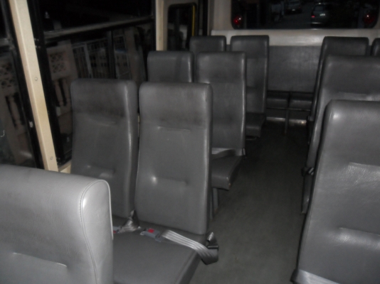 ขายรถบัสรับส่งนักเรียน