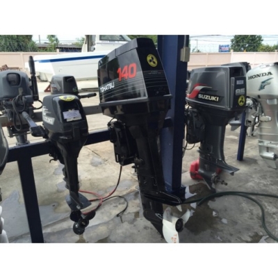 ขายเครื่องยนต์เรือเร็ว Tohatsu 140แรงม้า 2จังหวะ 4สูบ มือสองญี่ปุ่น