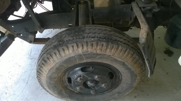 ขาย 6 ล้อ ISUZU NPR58L คัสซีสวยตลอดเส้น เครื่อง 4BE1 110 แรงม้า แต่งเกียร์สั้น พวงมาลัยพาวเวอร์ คอกเหล็กพร้อมบรรทุก ทะเบียนพร้อมโอน