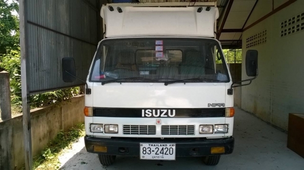 ขาย 6 ล้อ ISUZU NPR58L คัสซีสวยตลอดเส้น เครื่อง 4BE1 110 แรงม้า แต่งเกียร์สั้น พวงมาลัยพาวเวอร์ คอกเหล็กพร้อมบรรทุก ทะเบียนพร้อมโอน