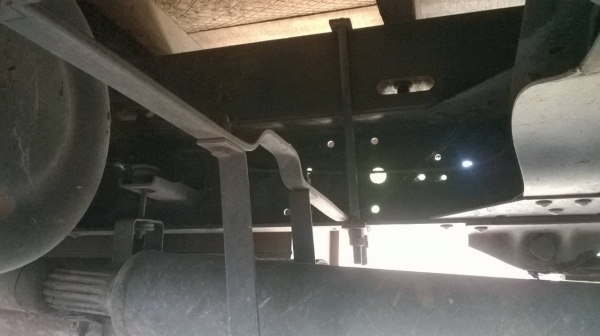 ขาย 6 ล้อ ISUZU NPR58L คัสซีสวยตลอดเส้น เครื่อง 4BE1 110 แรงม้า แต่งเกียร์สั้น พวงมาลัยพาวเวอร์ คอกเหล็กพร้อมบรรทุก ทะเบียนพร้อมโอน