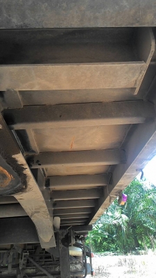 ขายหาง พื้นเรียบ สามมิต  3 เพลา. แท้  ปี 53     สนใจติดต่อ  081 - 6079515