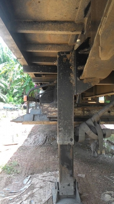 ขายหาง พื้นเรียบ สามมิต  3 เพลา. แท้  ปี 53     สนใจติดต่อ  081 - 6079515