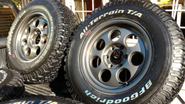 ขายยาง BF ALL 265 x 70 x 17 พร้อมล้อ หยดน้ำ ขายยาง BF ALL 265 x 70 x 17 พร้อมล้อ หยดน้ำ