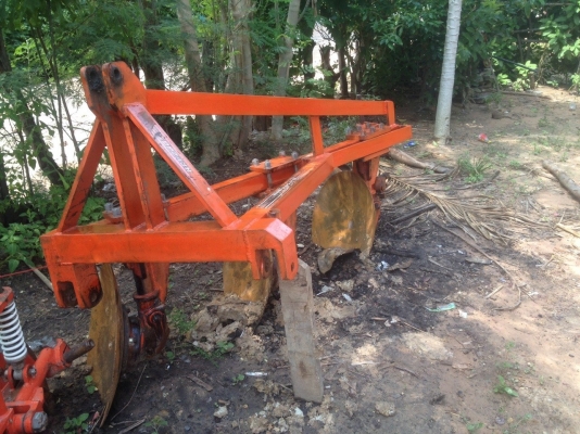 ขายด่วนผาน 3 ตราช้าง ไส่ 50-60-70 เเรง สภาพพร้อมใช้ สวยๆคับ