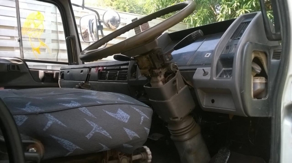 ขาย 10 ล้อดั้ม HINO FM1M ดั้มสามมิตร เครื่องเดิม EM100 220 แรงม้า คัสซีสวย เกียร์เดิม สโลว์เดิม ทะเบียนพร้อมโอนครับ
