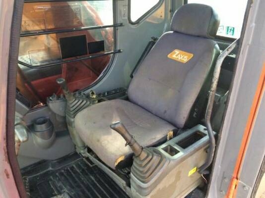 ขายรถแบคโฮ KOBELCO SK120-/// เอกสารอิวอย ระบบไฟเต็ม ราคา 790000