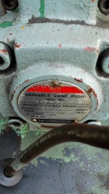 Sale>>ปั้มน้ำมันไฮดรอลิค ขนาด 3 HP. 380 V. ชุดอุปกรณ์ครบ พร้อมใช้