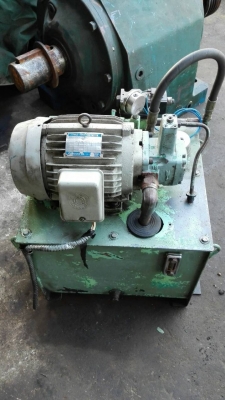 Sale>>ปั้มน้ำมันไฮดรอลิค ขนาด 3 HP. 380 V. ชุดอุปกรณ์ครบ พร้อมใช้
