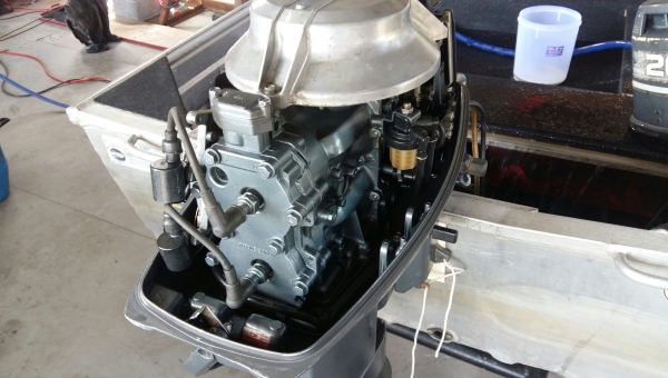 ขายเรืออลู Savage 12ฟุต พร้อมเทรลเลอร์  เครื่องยามาฮ่า 20 แรง หางสั้น 17" สตาร์ทไฟฟ้า และ Manual   Foot Control  43 ปอนด์ แบต 1 ลูก  เรือปูพรมกันน้ำของนอกแท้  สภาพ พร้อมใช้งาน....  ราคา  80,000