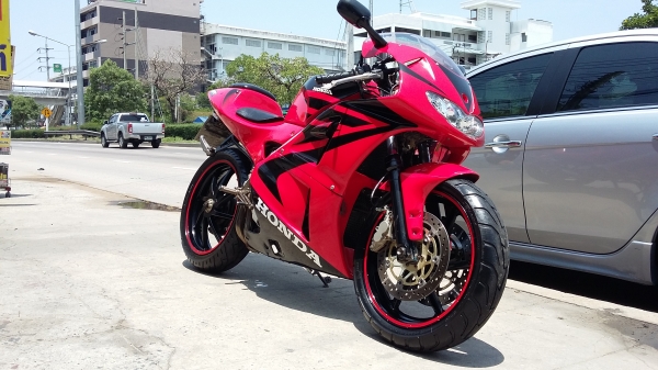 ขายด่วน honda vfr 400 nc 30 ทะเบียน พรบ. ภาษีเต็ม 75000 บาท
