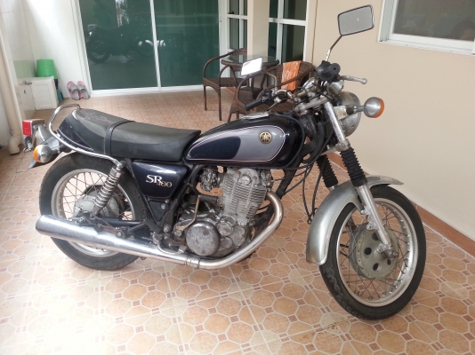 ขายyamaha SR400 เก่าญี่ปุ่นมาทั้งคัน สภาพดี