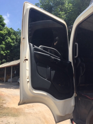 ขายรถ10ล้อดั้มพ์ HINO FM2PNLD เครื่อง 380แรงม้า เบรคแห้งปี54 สนใจโทร 081-970-1072