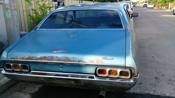 ขายรถยนต์เก๋งฟอร์ดโบราณ 16550 บาท ขายรถยนต์เก๋งฟอร์ดโบราณ 16550 บาท