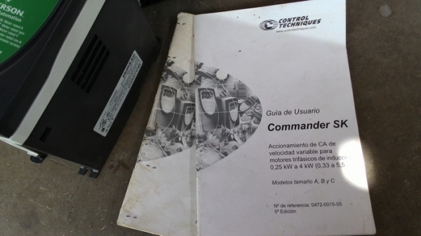 ขาย INVERTER ยี่ห้อ(EMERSON) Control techniques 0.75 KW, 1 HP ใช้ไฟบ้าน