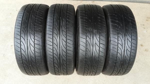 ยาง Dunlop 205/45/17 สวยๆ