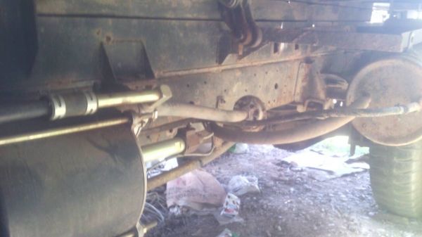 รถบรรทุก 6 ล้อดัมพ์ ยี่ห้อ อีซูซู 115 เพลาเอฟหน้า เอฟหลัง พวงมาลัยเพาเวอร์ตามสภาพ ราคา 250000 ต่อลองได้สนใจติอต่อ 0835601591 หรือ 0903494058