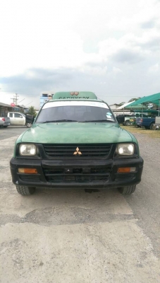 มิตซู L200 4ประตู มิตซู L200 4ประตู