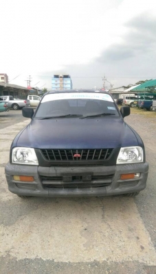 มิตซู สตาด้าL200 4ประตู มิตซู สตาด้าL200 4ประตู