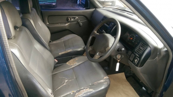 มิตซู สตาด้าL200 4ประตู มิตซู สตาด้าL200 4ประตู