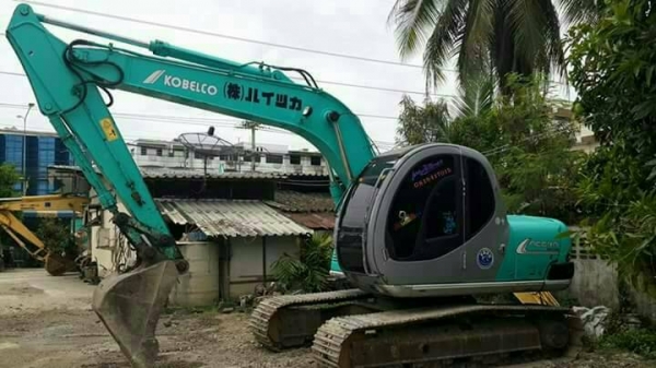 ขาย KOBELCO SK 120-2 มาร์คไฟว์ธรรมดา  สภาพสวย พร้อมใช้  สนใจโทร 089-3818694  ดวงนภาจ้า