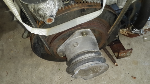 2 สูบ mitsu  10 แรง หม้อน้ำในตัว รหัส N - 5