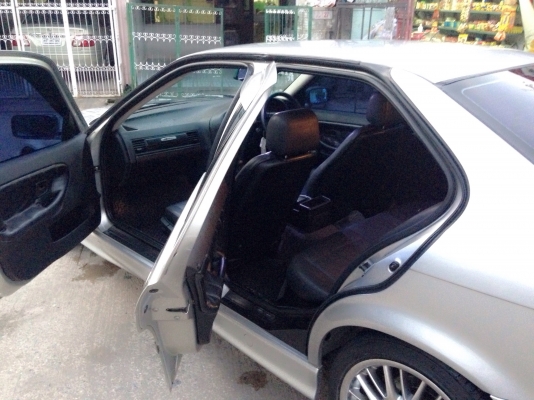 ขาย BMW 318i e36 ชุดแต่ง M3 รอบคัน เครื่องดีโคตร ภาษีเต็ม แก๊ส LPG สองระบบ ประหยัดมากๆ ขี่ทางไกลสบาย ขายถูกๆ 155000 ติดต่อ 0889419663