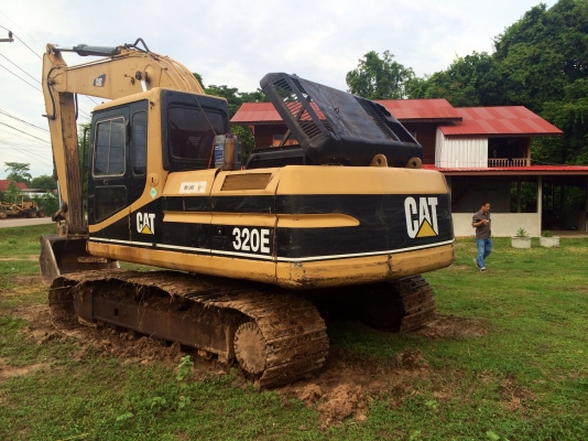 ขายดาวน์. รถแบคโฮ. Cat. 320. พร้อมใช้งาน