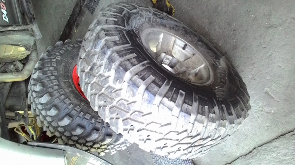 35X12.50R15 GOODYEAR WRANGLER MT/R มี 1 ล้อ tel.081-427-3941